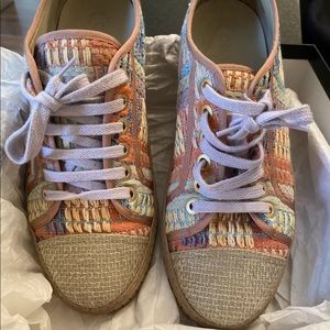 Chanel 17c sneakers 39.5